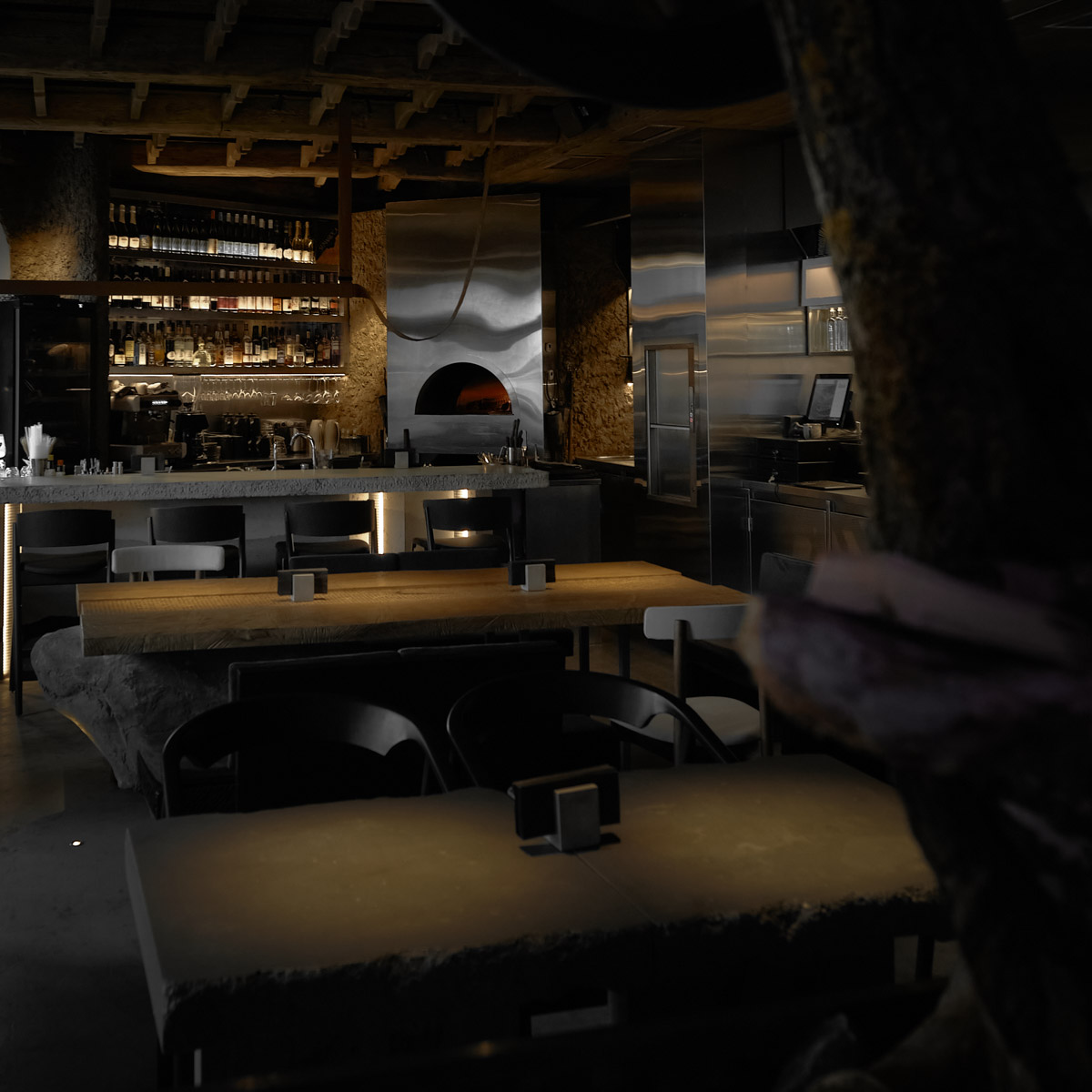 Гранд-бистро «Меряне» — ресторан, расположенный в самом центре Владимира, запускает завтраки. Уже с 1 мая здесь можно будет вкусно и насыщенно начать свой день. Философия нового направления строится вокруг посетителей и внимания к деталям. «Меряне» приглашают владимирцев и гостей города подобрать угощение на свой вкус для того, чтобы утро стало маленьким кулинарным триумфом.