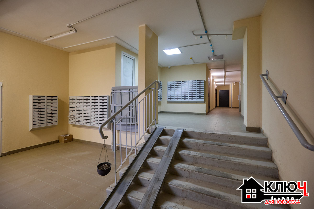 Здоровый образ жизни — неотъемлемая часть быта многих владимирцев. И одного скромного турника во дворе им маловато. Важно, чтобы спортивная инфраструктура района была организована на должном уровне. И вот тут Юрьевцу есть чем похвастать. За несколько лет он превратился из тихого местечка на окраине в центр притяжения сотен семей. Почему? Нашли ответ специально для проекта «Ключ для новосела».