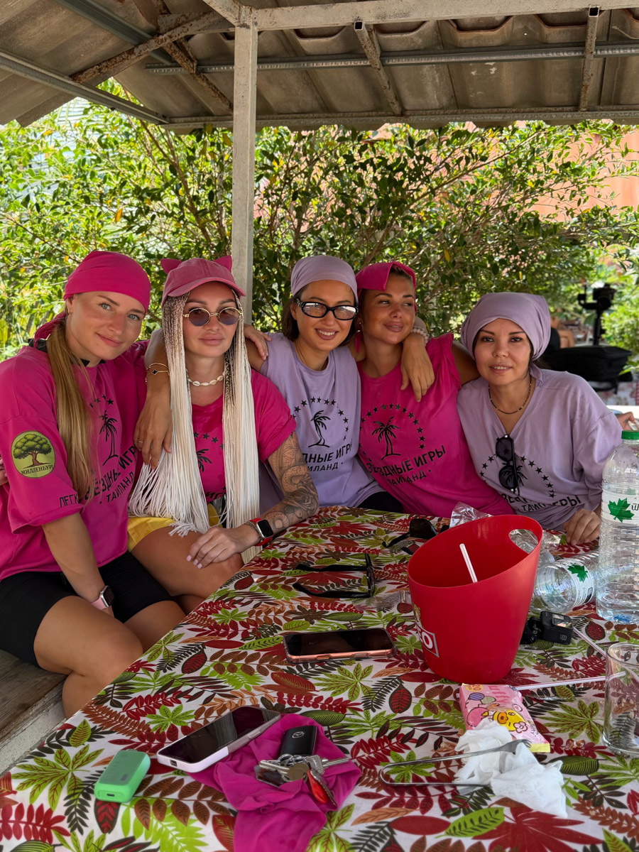 Не за горизонтом премьера нового реалити-шоу «Звёздные игры. Таиланд». И в борьбу за миллион рублей вступит владимирский блогер и бьюти-эксперт Татьяна Зубрик. Ранее девушка уже проходила тяжелые испытания под палящим тропическим солнцем на острове сокровищ. Опыт получился настолько ярким, что блондинке захотелось вновь пережить эти моменты.