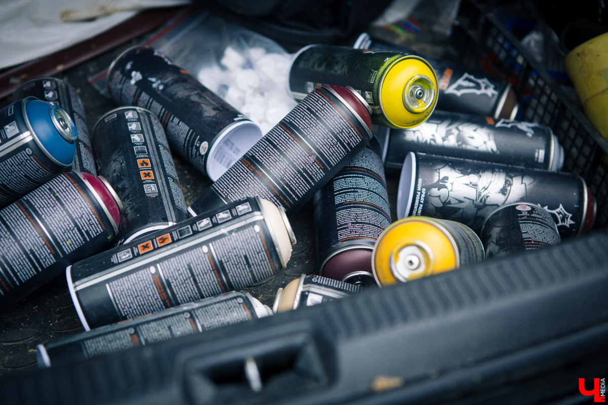 В Сети завирусились видеоролики путешественников, приехавших в областную столицу в 2026-м и заставших на улицах исторического центра многочисленные строительные леса. Гид Татьяна Быкова уверена: город стоит изучать глубже, а не судить лишь по традиционным туристическим тропам. Она составила маршрут по нетипичному Владимиру, по которому мы с удовольствием прогулялись