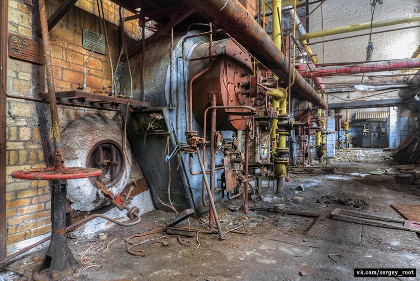 Как выглядит заброшенный текстильный комбинат в Карабаново. Фоторепортаж от Сергея Рута