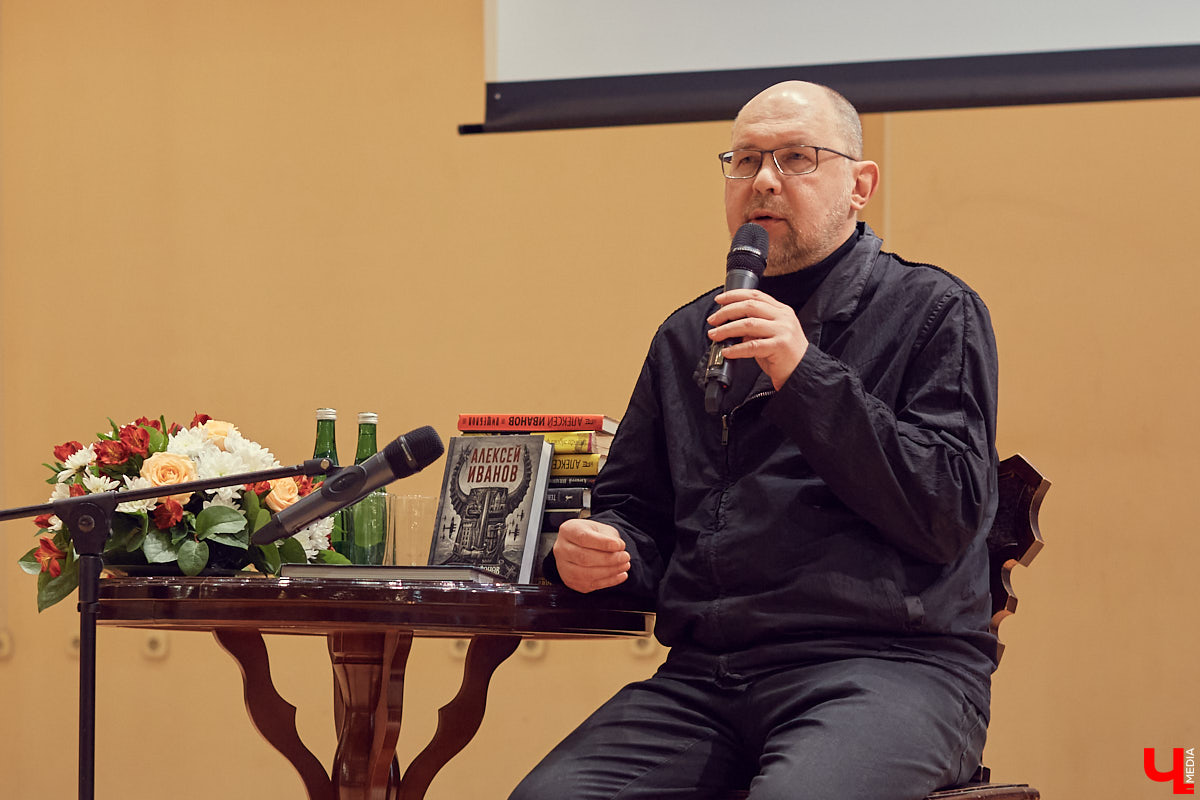 Писатель Алексей Иванов презентовал во Владимире свою книгу «Тени тевтонов» и поделился деталями новой нон-фикшн истории с сюжетами о судоходстве по Клязьме.